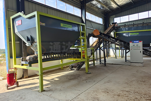 牛糞制作有機肥的過程,牛糞有機肥生產(chǎn)工藝流程