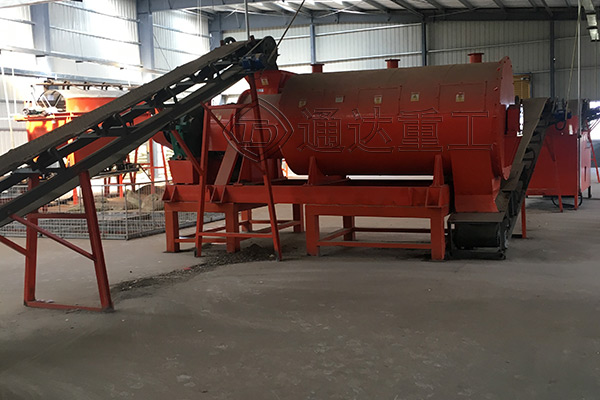 買一套高性價比有機肥設備,選擇靠譜生產廠家,服務質量才跟得上