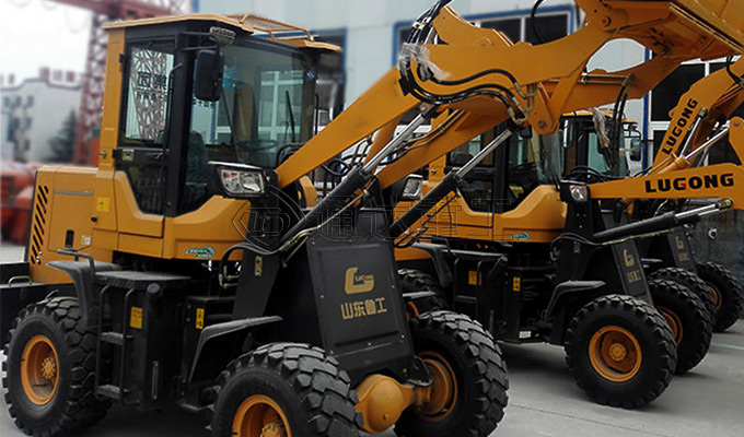 河南鏟車翻堆機