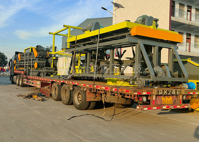 槽式發(fā)酵翻堆設備