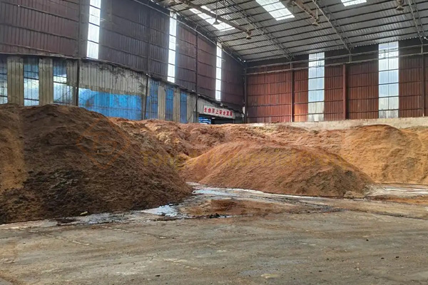  酒糟怎么做成有機肥?酒糟加工有機肥配套設(shè)備有哪些?