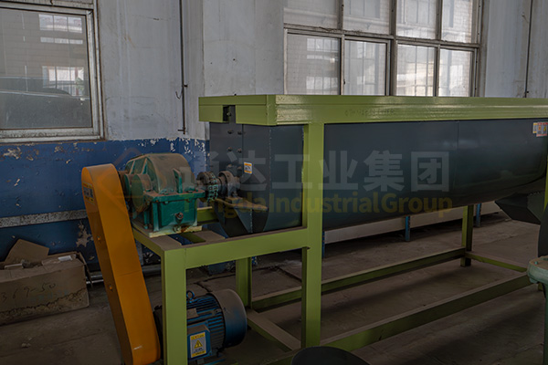 有機肥臥式攪拌機