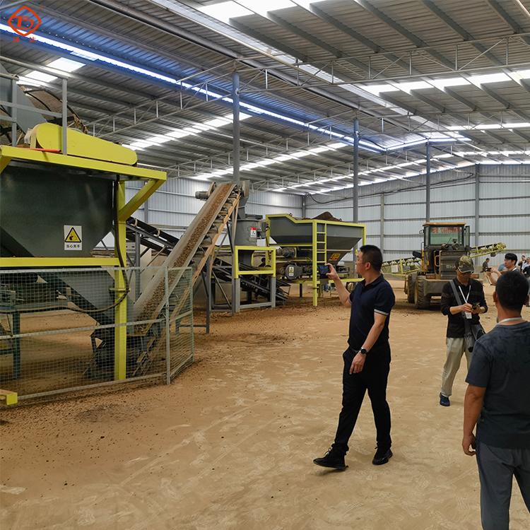 牧場養牛場6萬噸牛糞加工有機肥料設備要多少錢